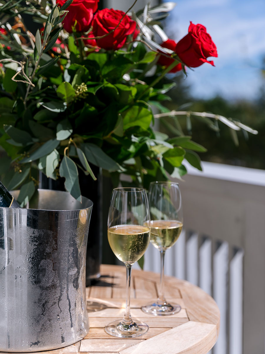 Wine And Roses