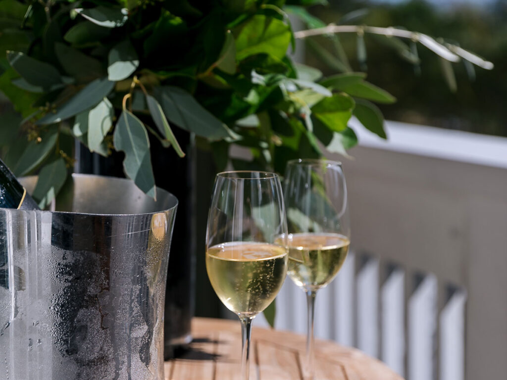 Wine And Roses