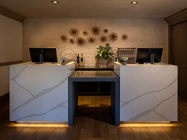 River Terrace Inn Front Desk